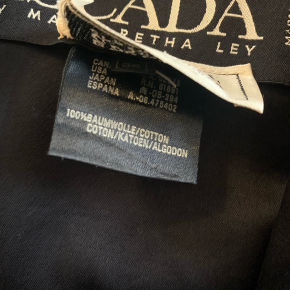 Escada short sleeve blazer - Picture 5 of 5